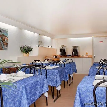 Hotell Grand Jeanne D'arc