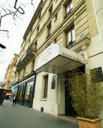 Hotell Grand Jeanne D'arc 2*